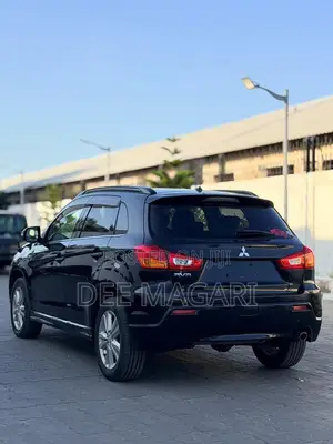 Mitsubishi RVR 2.0 2011 Black
