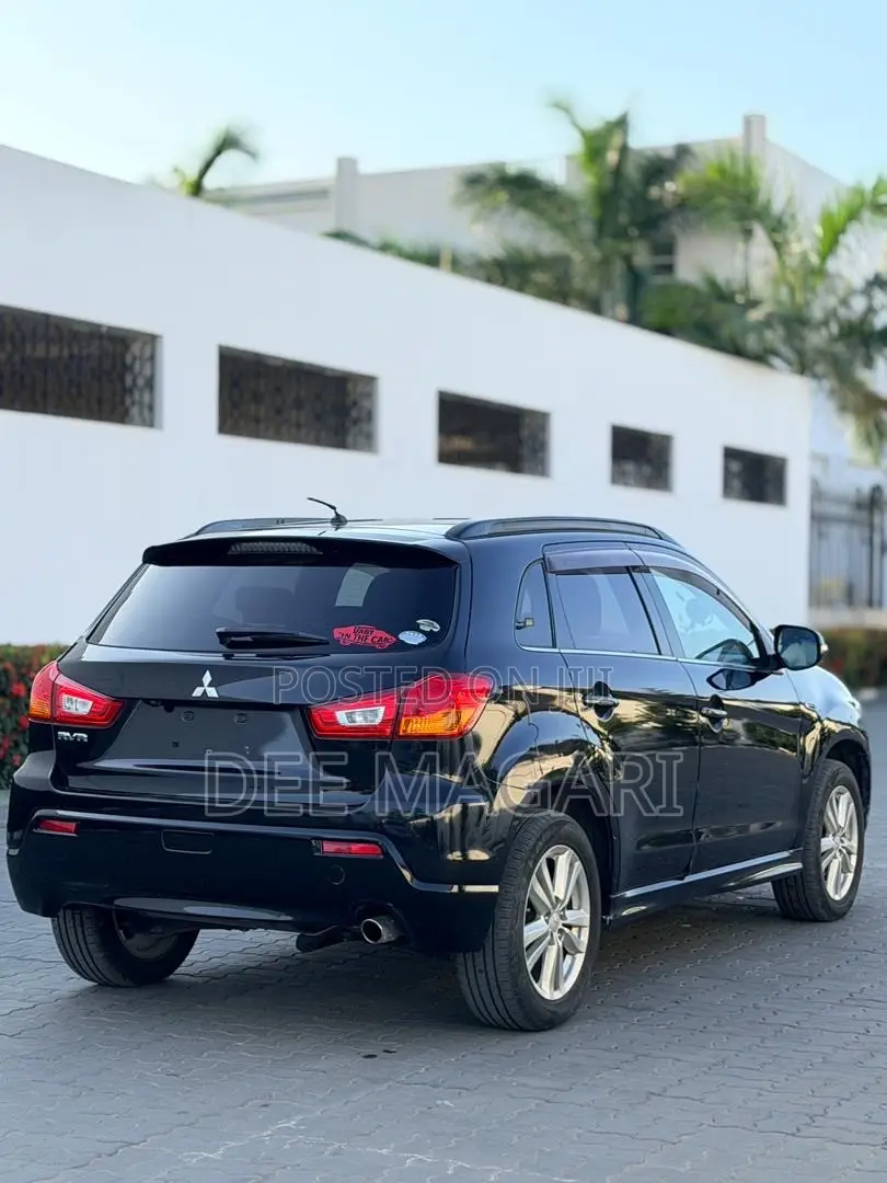 Mitsubishi RVR 2.0 2011 Black