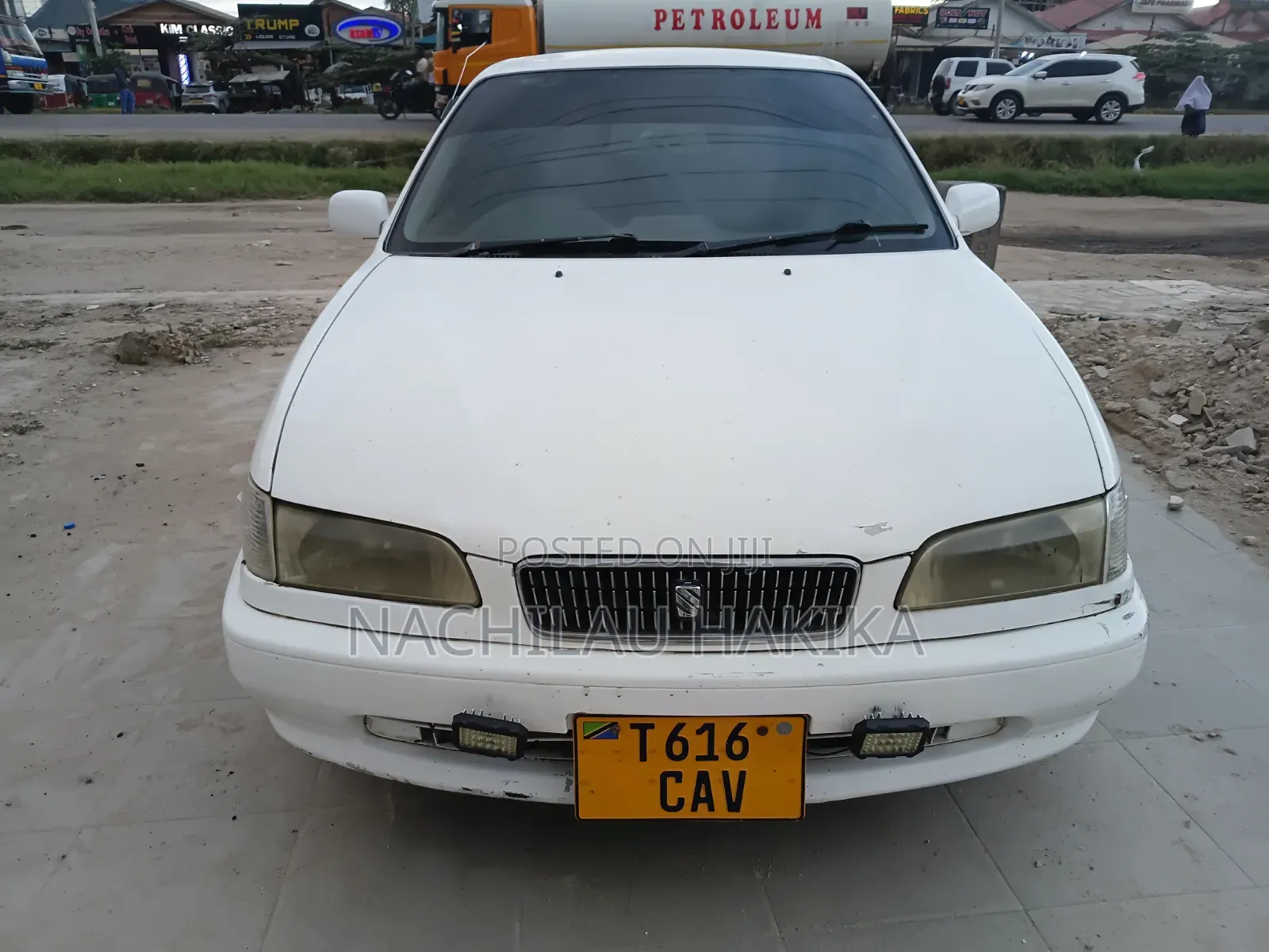 Toyota Sprinter 2000 White