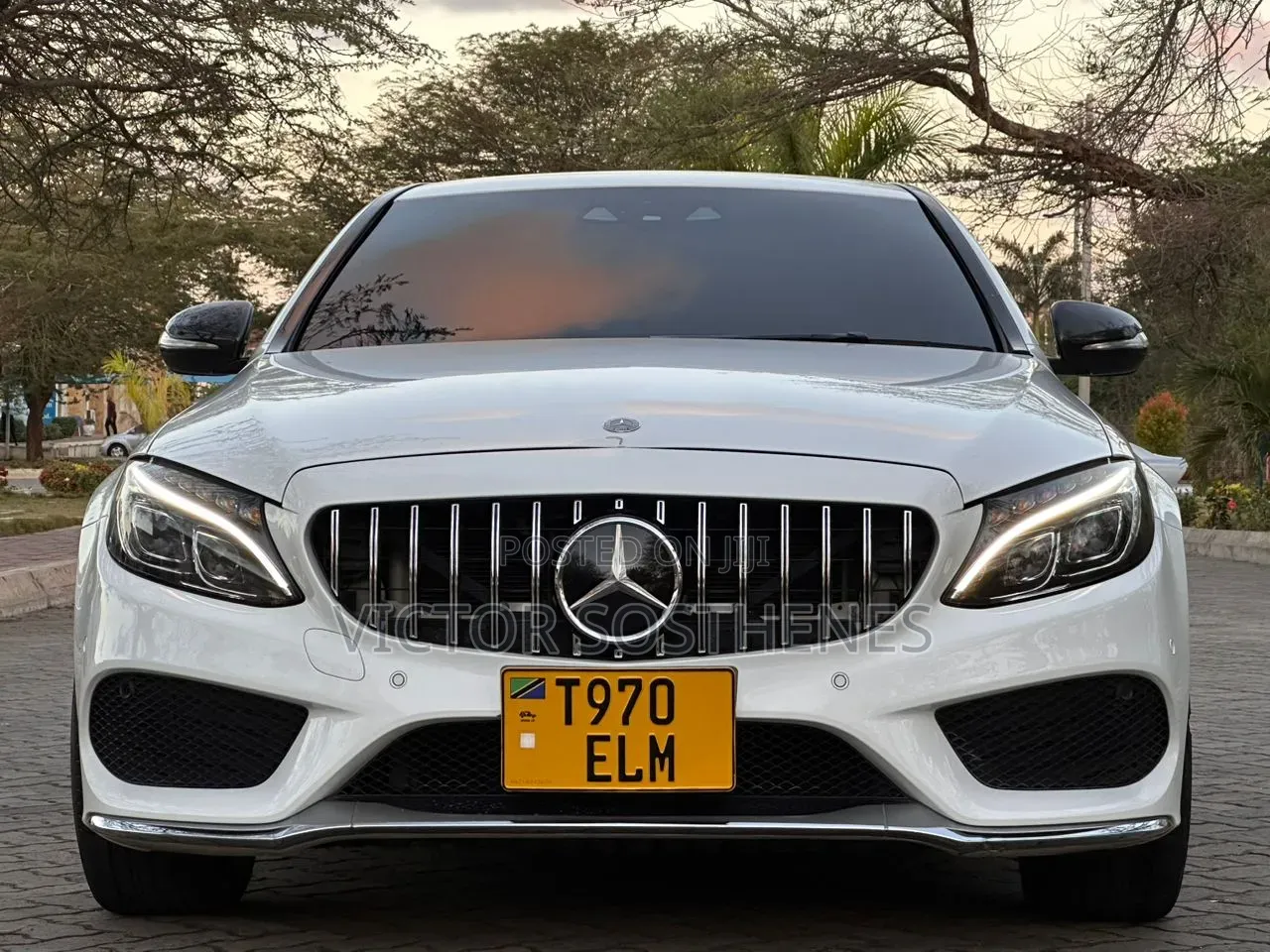 Mercedes-Benz C200 2015 White