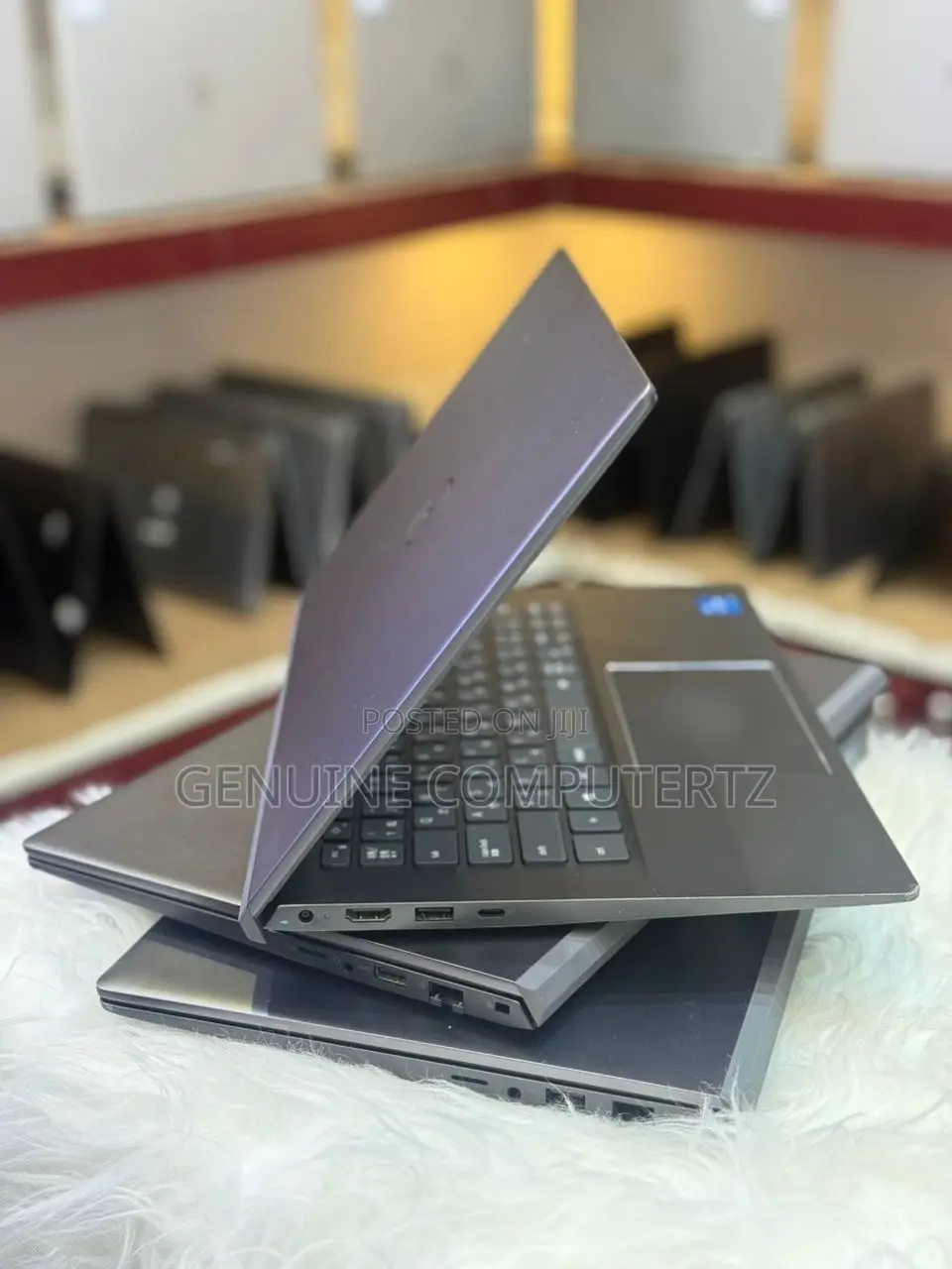 Laptop Dell Vostro 14 5401 8GB Intel Core i5 SSD 256GB