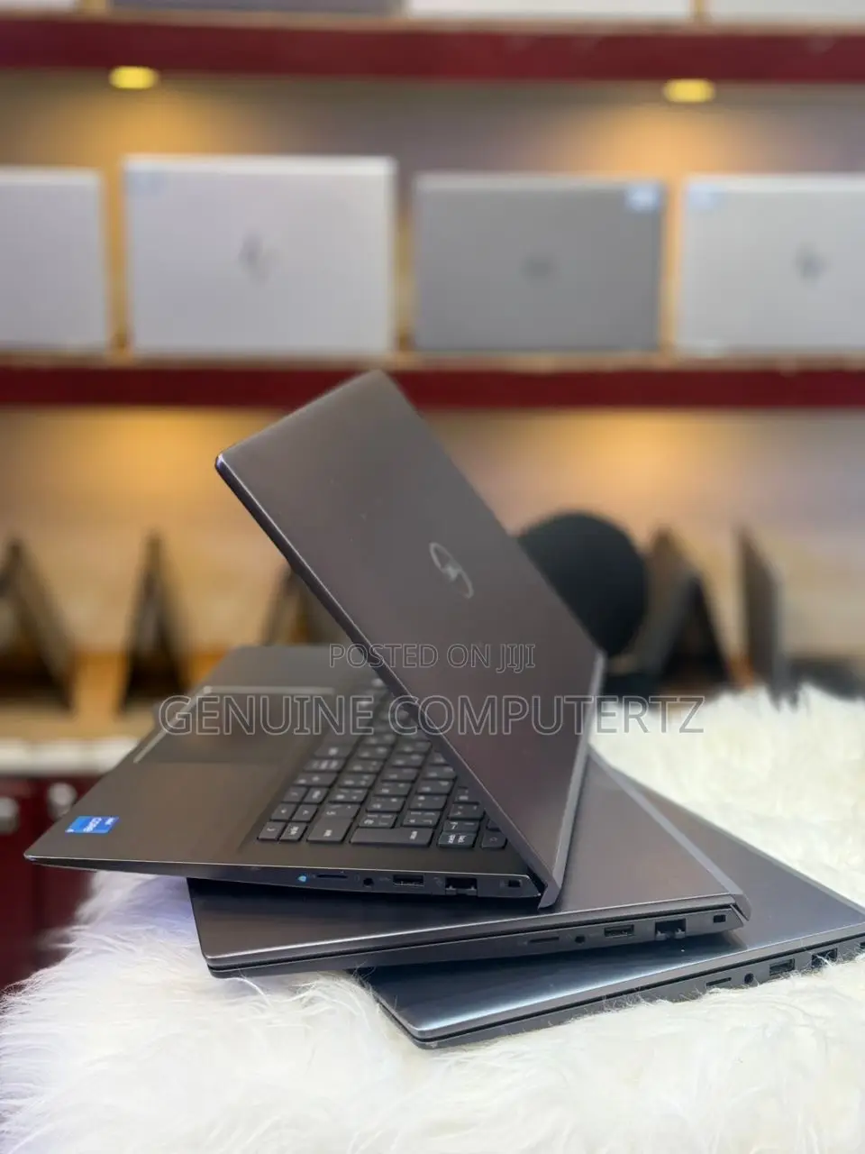 Laptop Dell Vostro 14 5401 8GB Intel Core i5 SSD 256GB