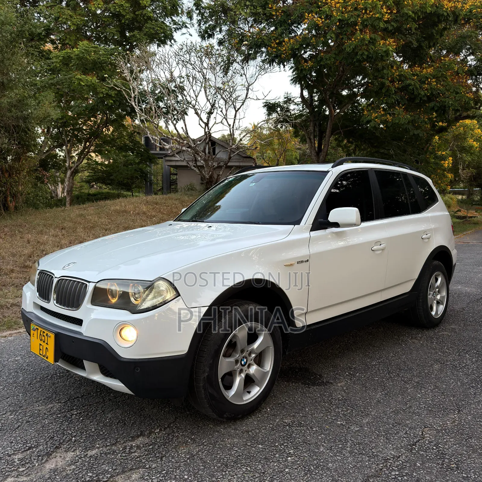 BMW X3 xDrive30i 2010 White