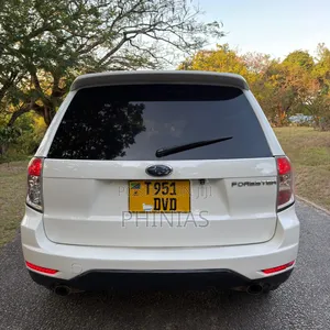 Subaru Forester 2010 White