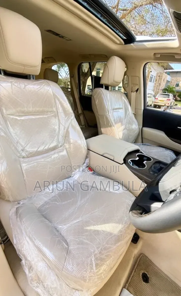 New Toyota Land Cruiser 2025 White