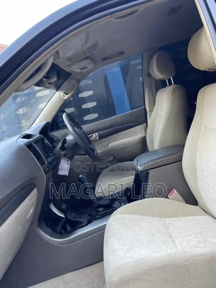 Toyota Land Cruiser Prado 2.7 i 16V 2005 Black