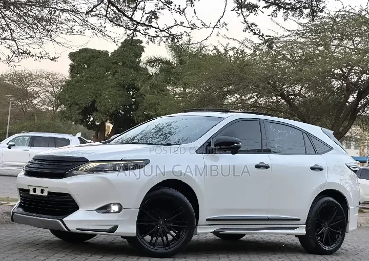 Toyota Harrier 2015 White