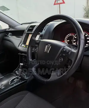 Toyota Crown 2008 White