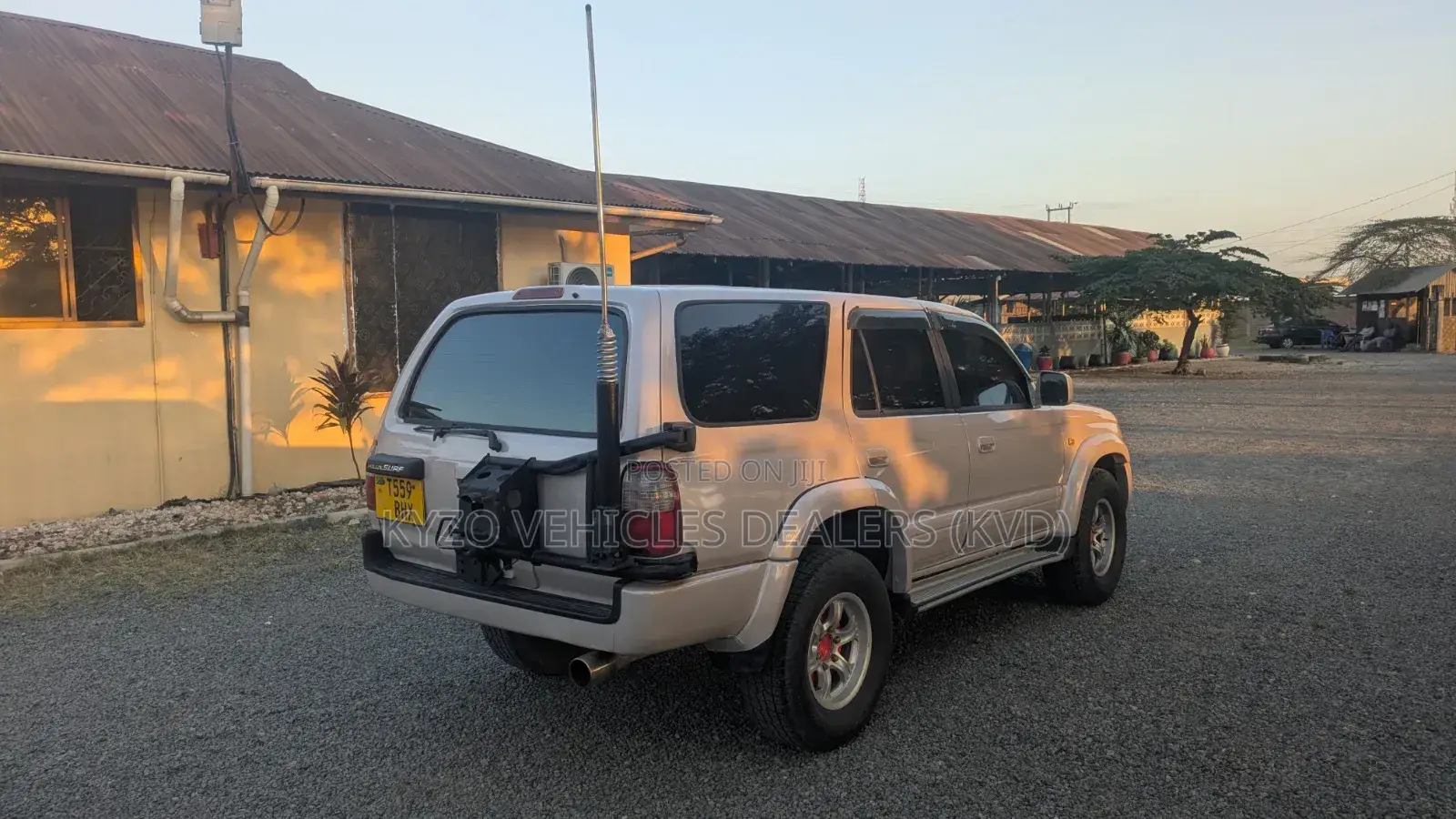 Toyota Hilux Surf 2.7 SSR 2000 Pearl