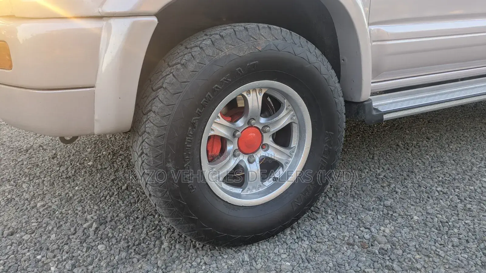 Toyota Hilux Surf 2.7 SSR 2000 Pearl