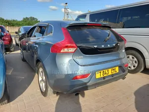 Volvo V40 2014 Blue