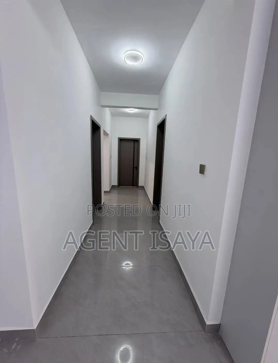 Furnished 3bdrm Apartment in Oyster Bay for sale