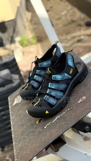 4 Colours KEEN Brand Men's New and Original Sandals Open Shoes