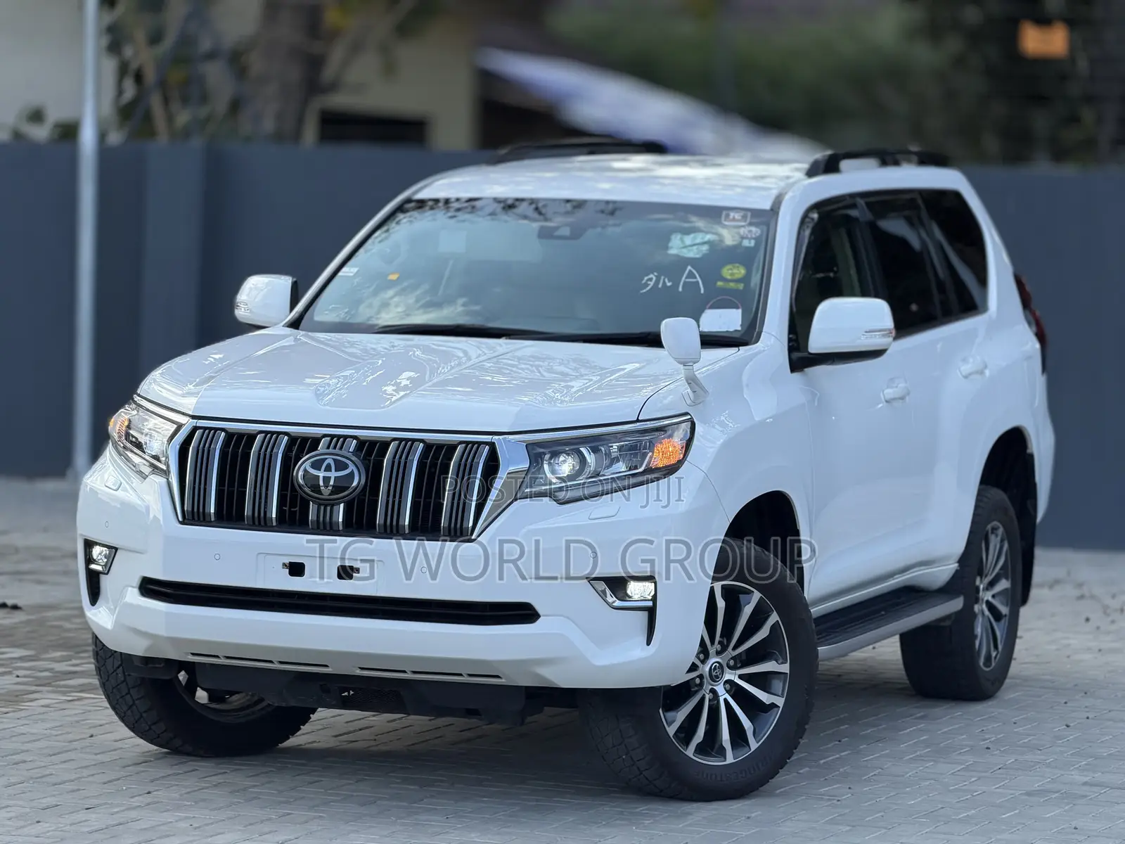 Toyota Land Cruiser Prado 2.8 2021 White