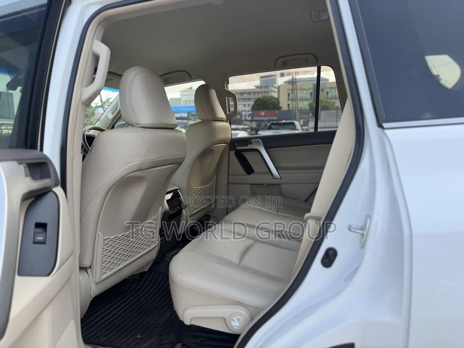 Toyota Land Cruiser Prado 2.8 2021 White