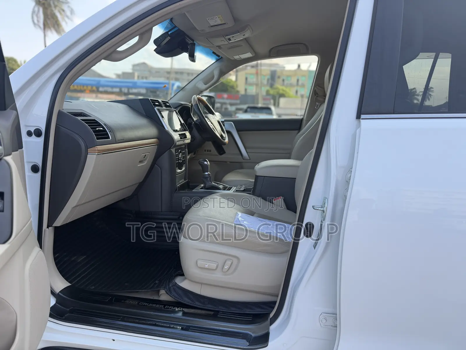 Toyota Land Cruiser Prado 2.8 2021 White