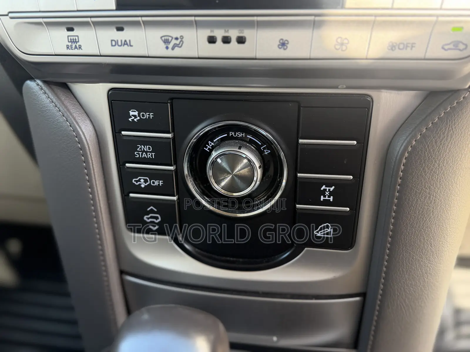 Toyota Land Cruiser Prado 2.8 2021 White