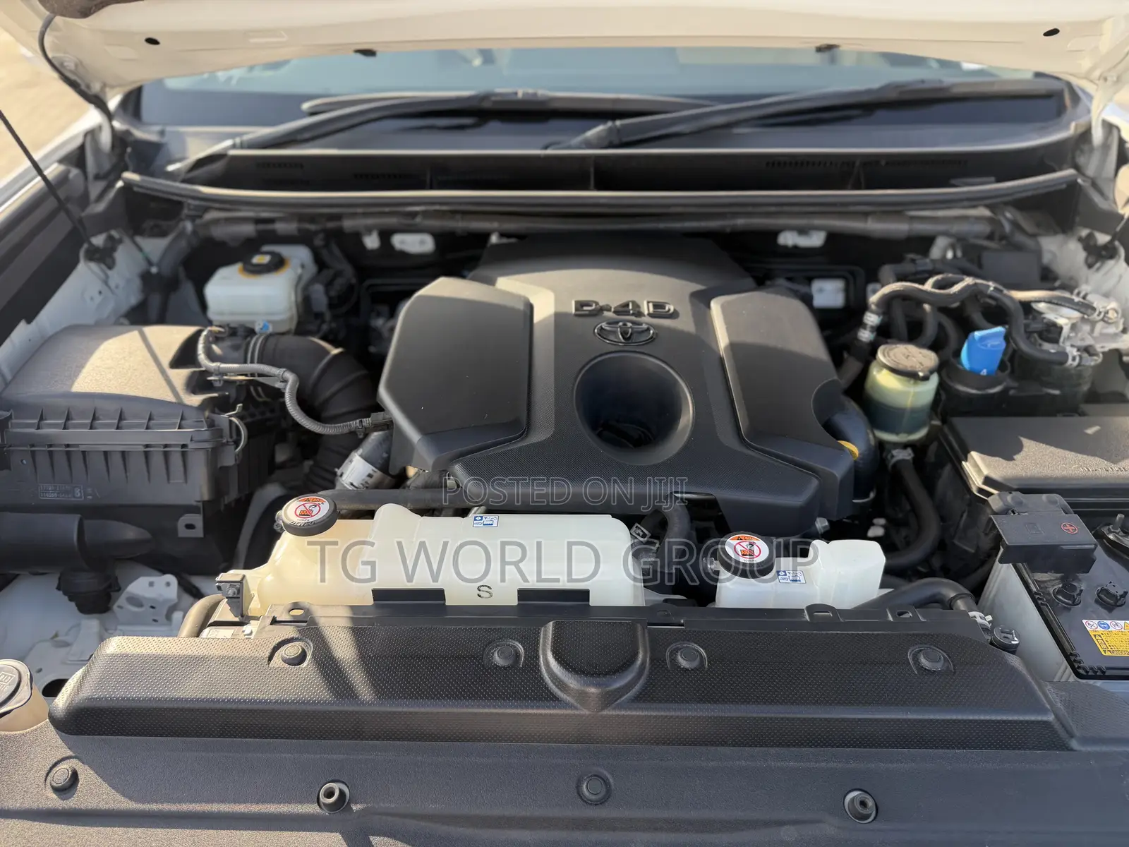 Toyota Land Cruiser Prado 2.8 2021 White