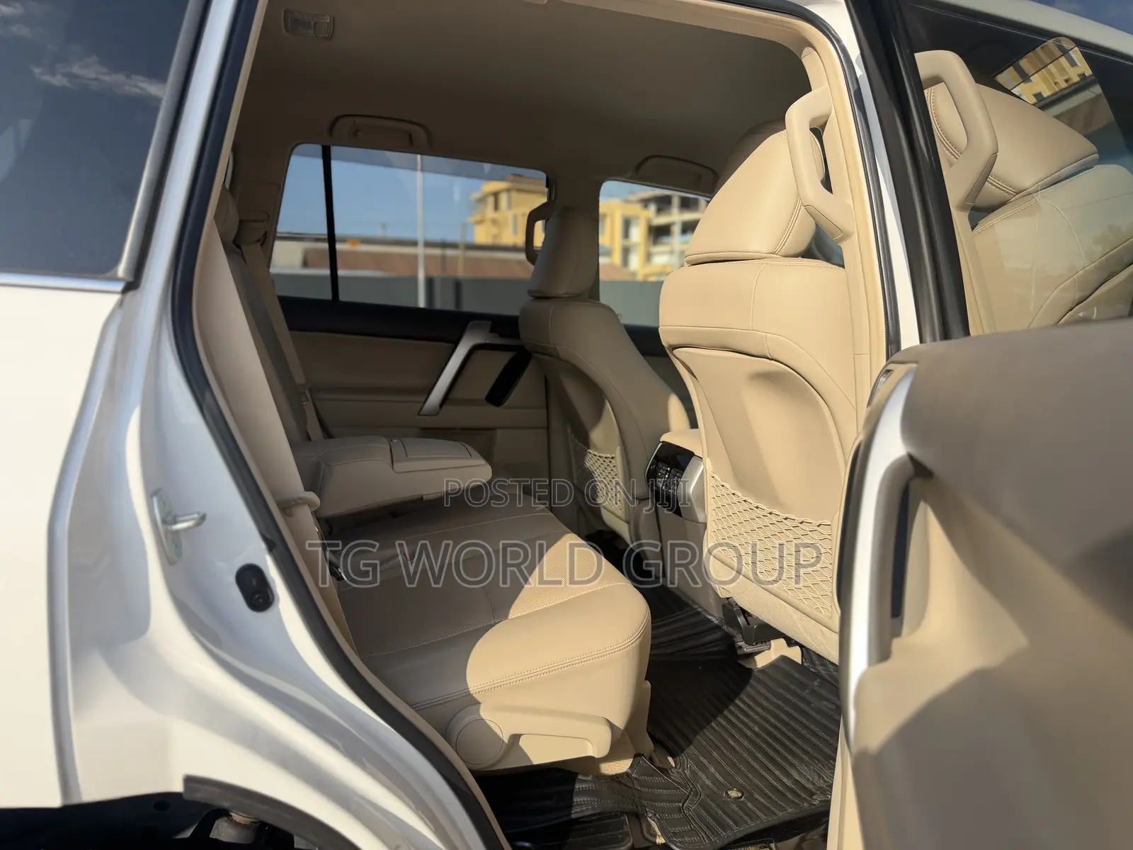 Toyota Land Cruiser Prado 2.8 2021 White