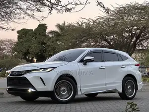 Toyota Harrier 2021 White