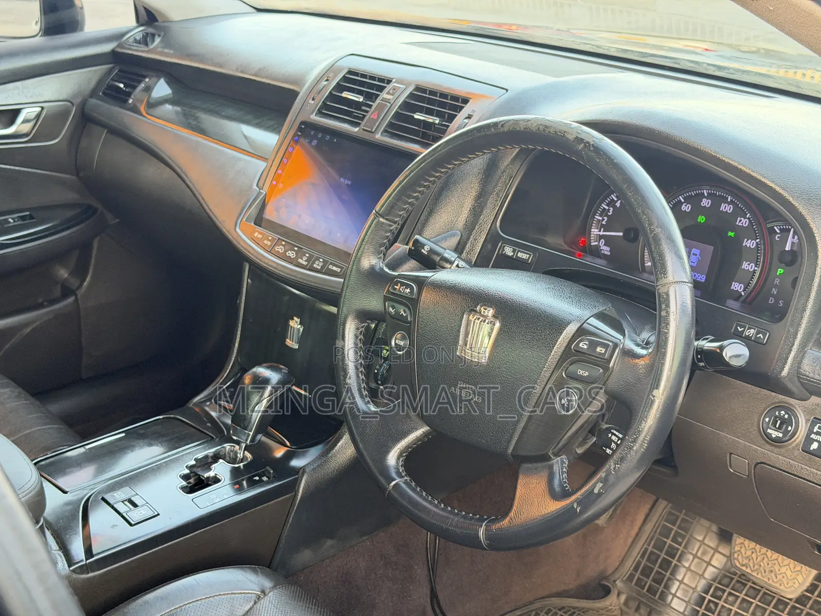 Toyota Crown 2009 Black
