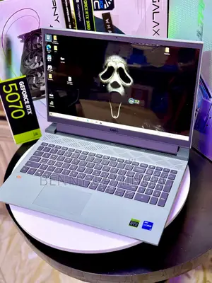 Laptop Dell G15 5511 16GB Intel Core i7 SSD 512GB