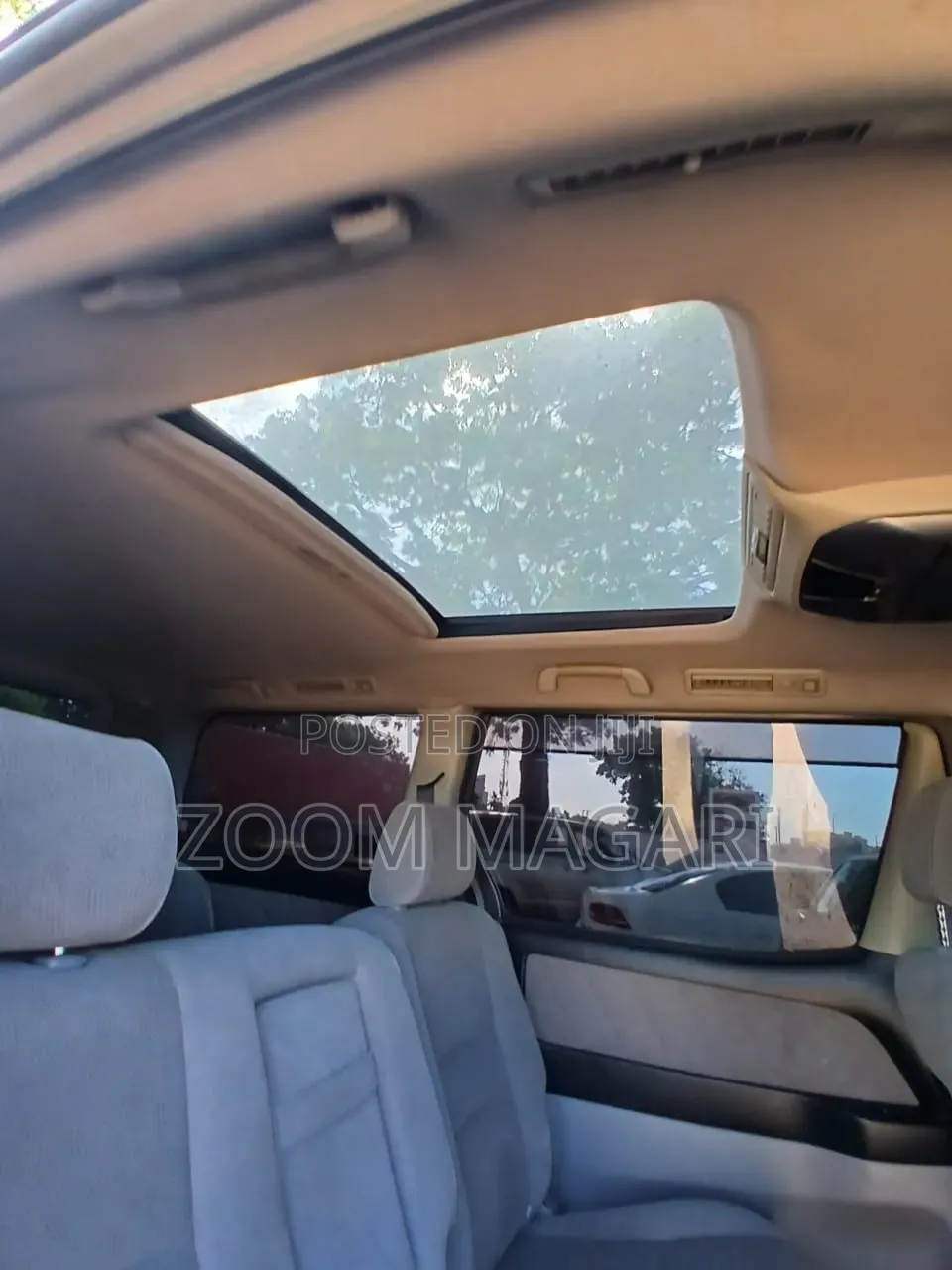 Toyota Alphard 2005 Silver