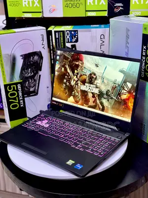 Laptop Asus TUF Gaming A17 16GB Intel Core i7 SSD 512GB