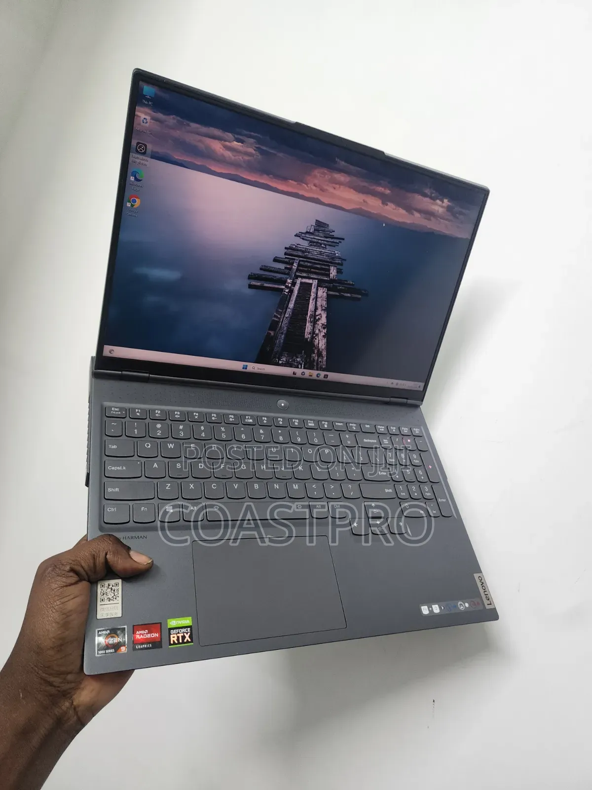 New Laptop Lenovo Legion 9 32GB AMD Ryzen 9 SSD 512GB