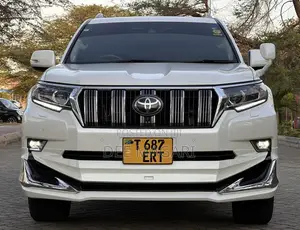 Toyota Land Cruiser Prado 2018 White