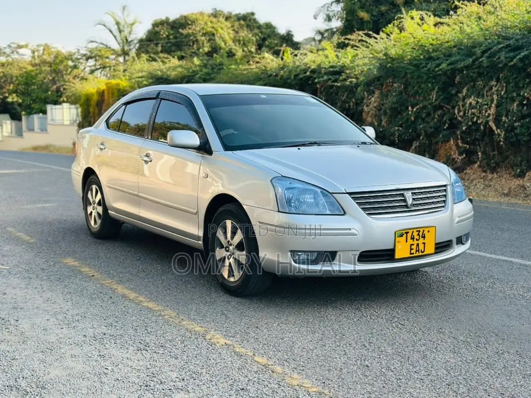 Toyota Premio 2005 Silver