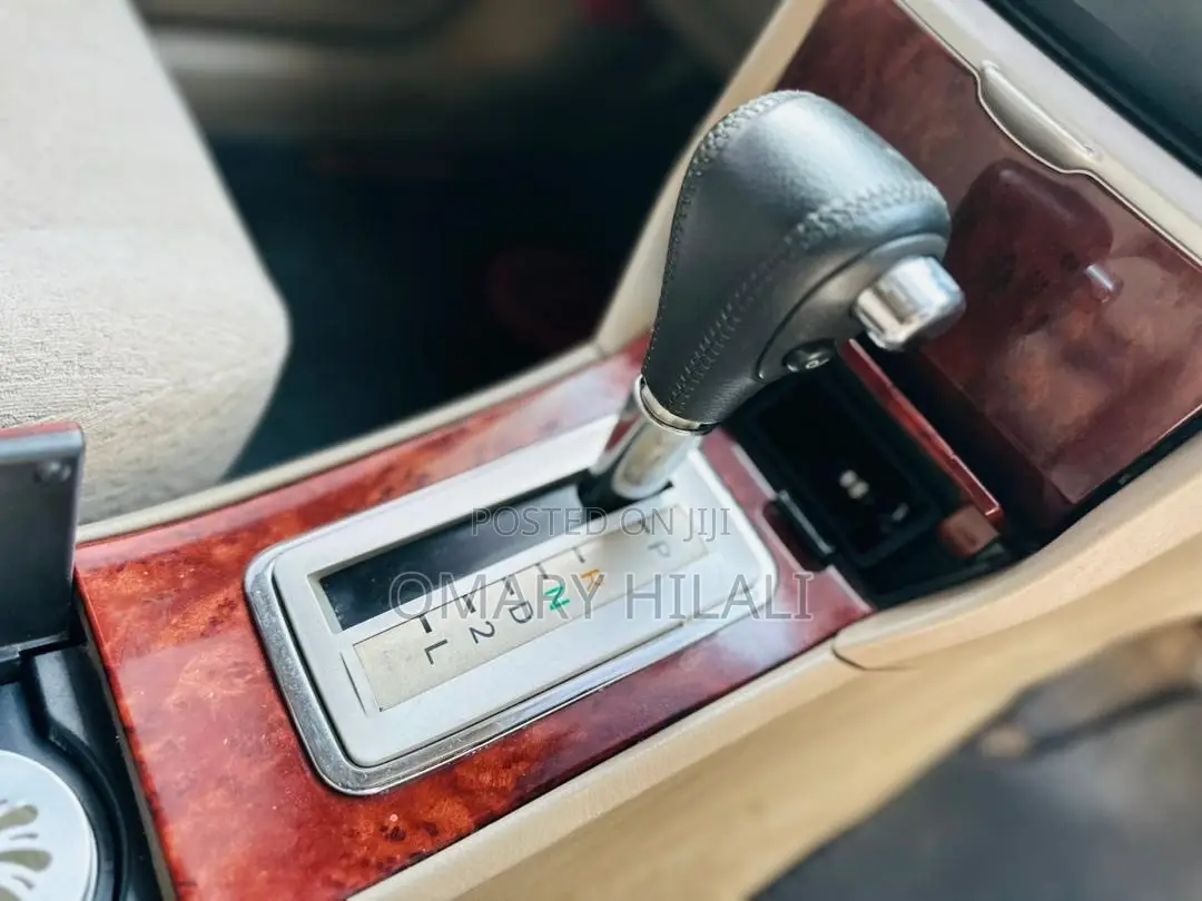 Toyota Premio 2005 Silver