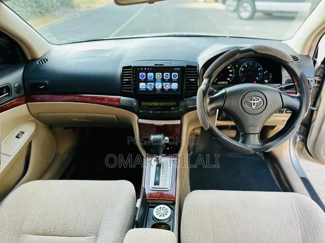 Toyota Premio 2005 Silver