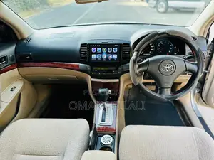 Toyota Premio 2005 Silver
