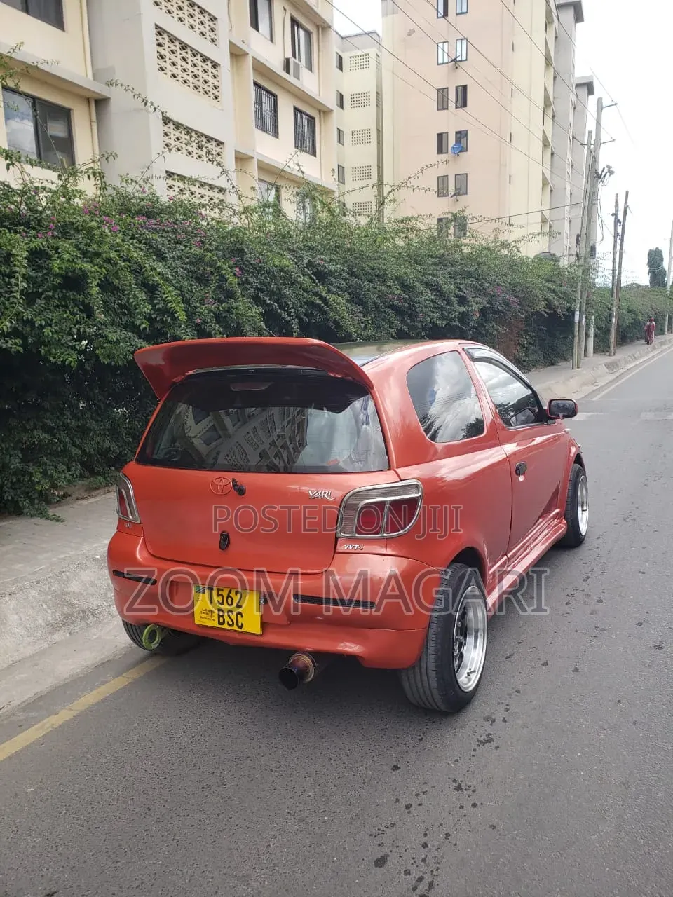 Toyota Vitz 2002 Orange