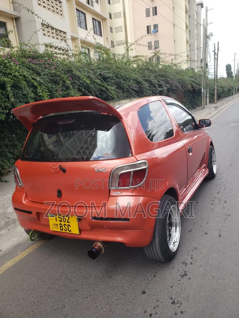 Toyota Vitz 2002 Orange
