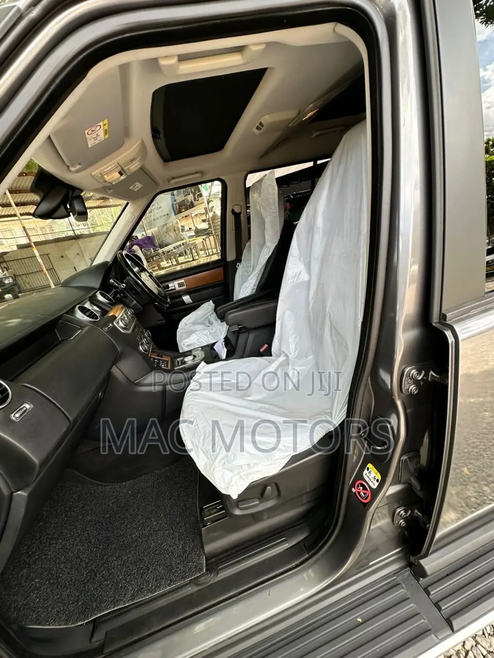 Land Rover Discovery 2016 Gray