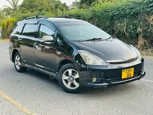 Toyota Wish 2004 Blue