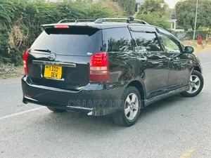 Toyota Wish 2004 Blue