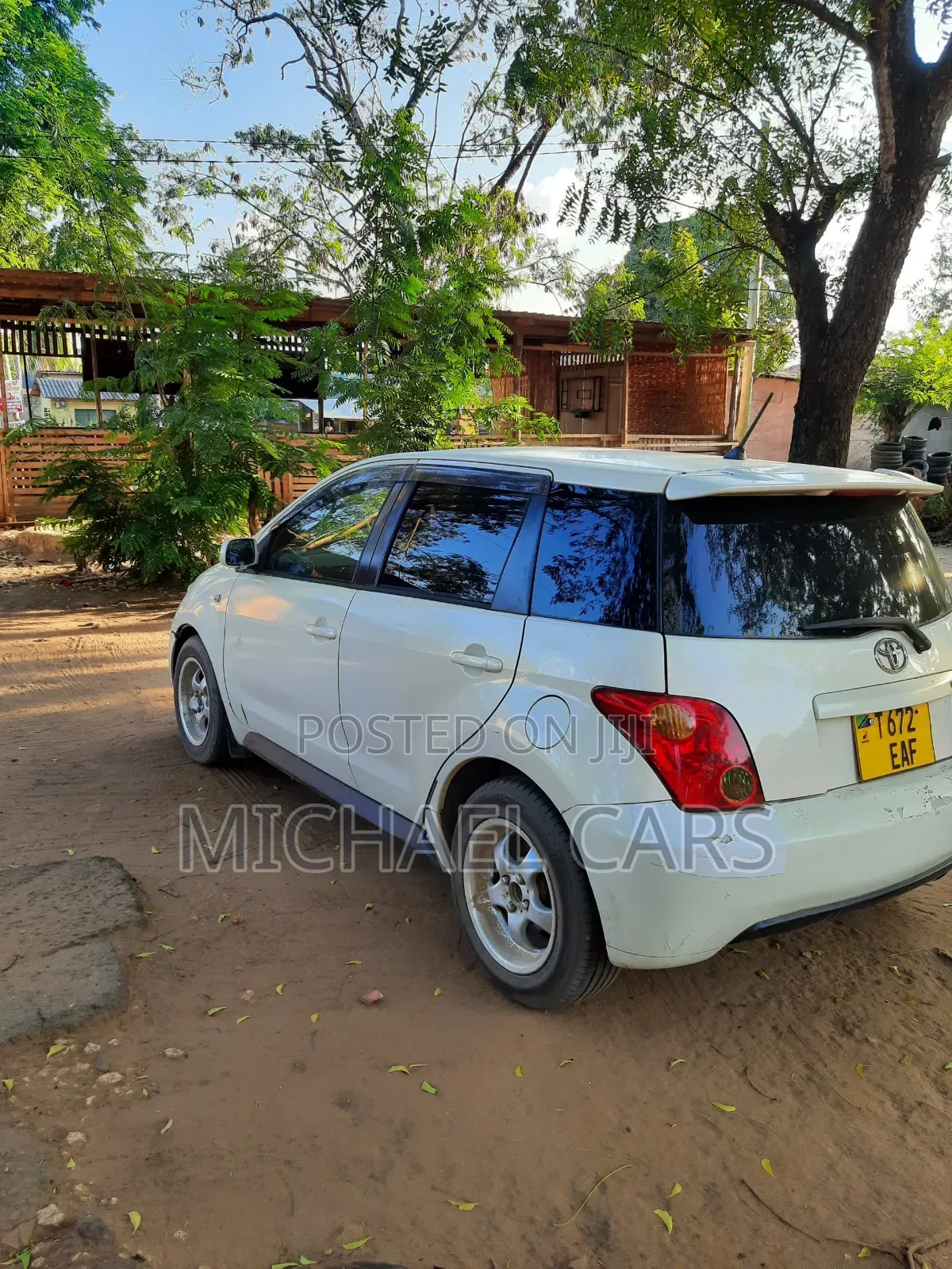 Toyota IST 2004 White