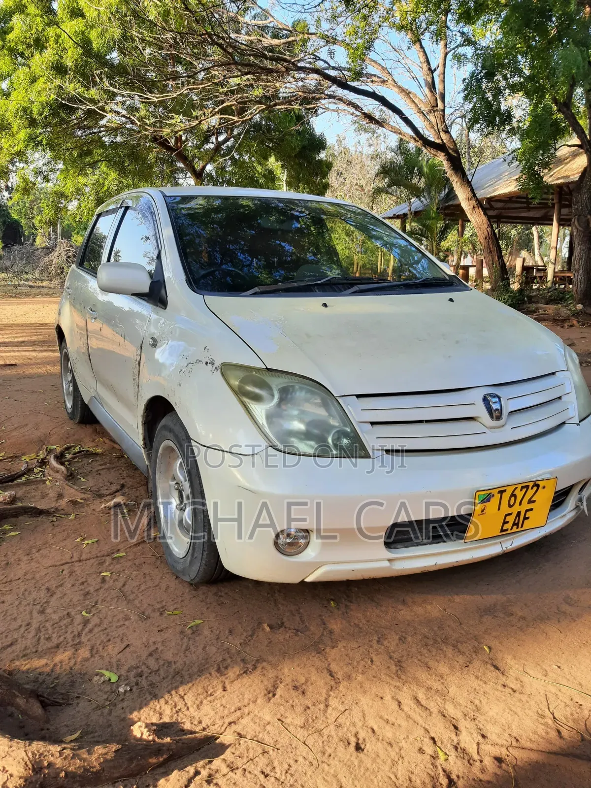 Toyota IST 2004 White