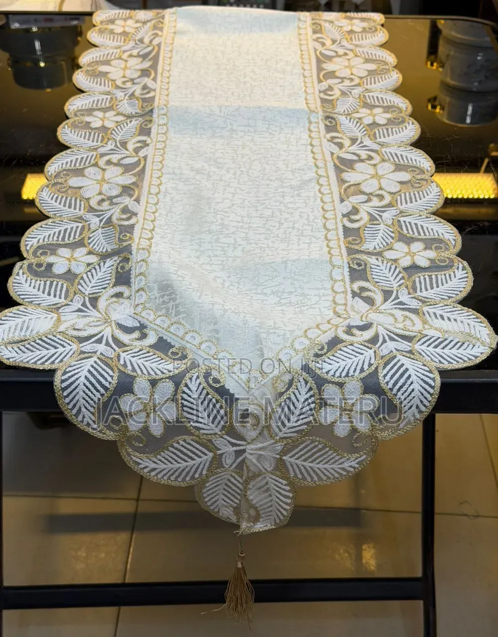 Table Runner