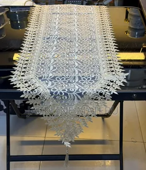 Table Runner