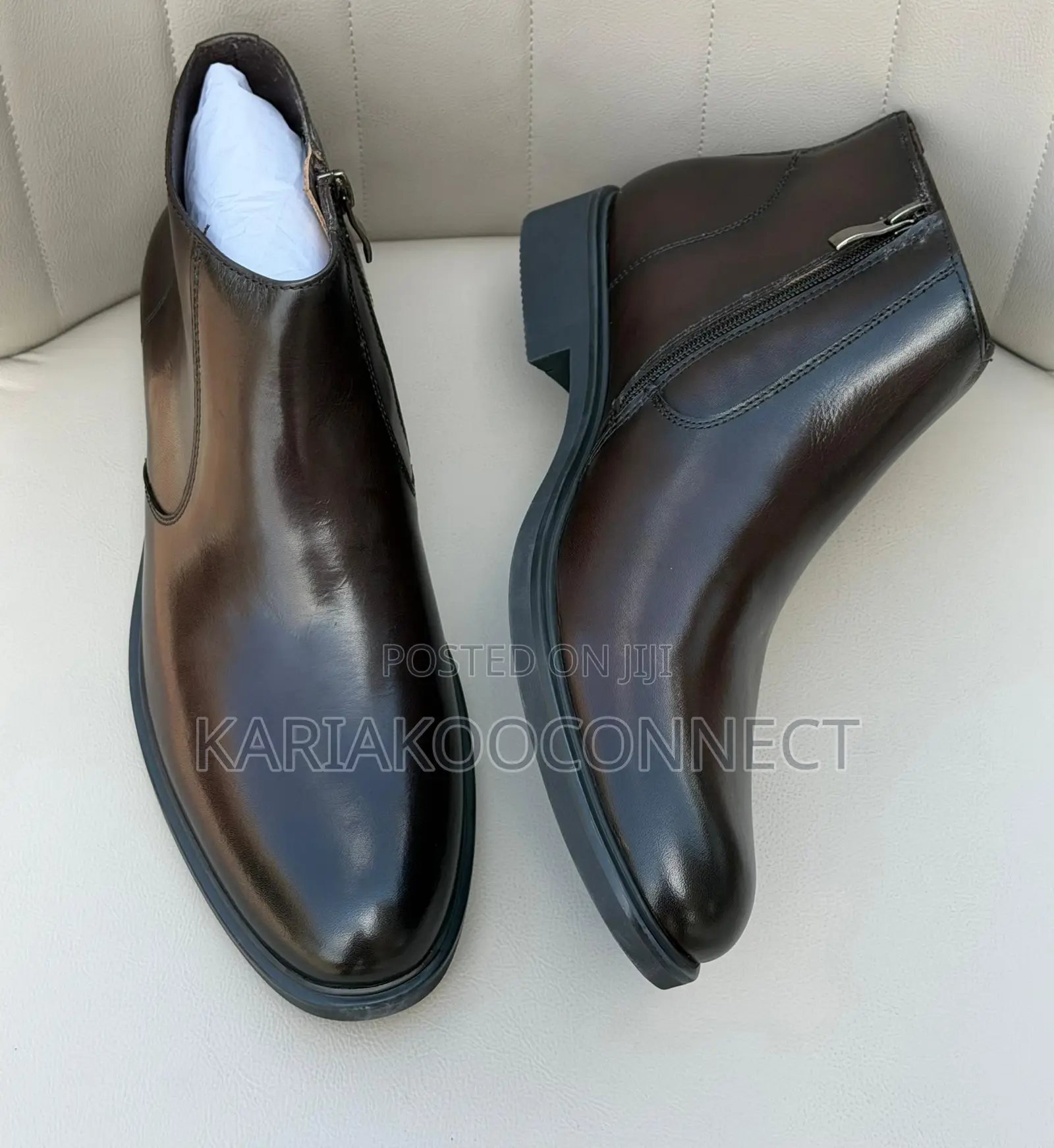 Clarks Men’s Leather Chelsea Boots
