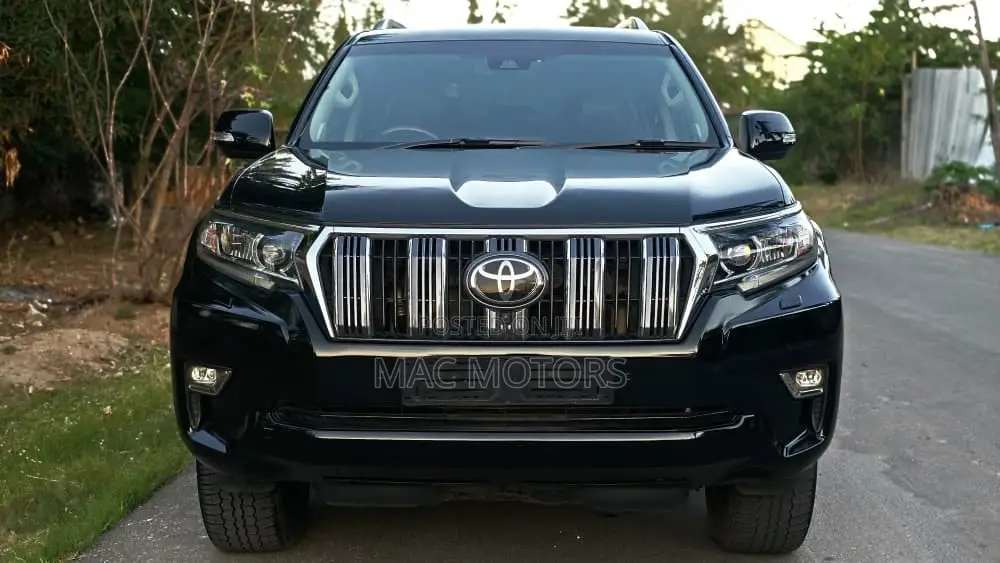 Toyota Land Cruiser Prado 2.8 2020 Black