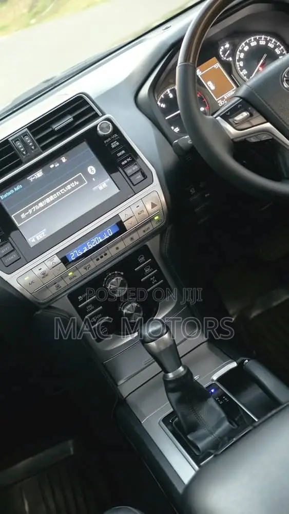 Toyota Land Cruiser Prado 2.8 2020 Black