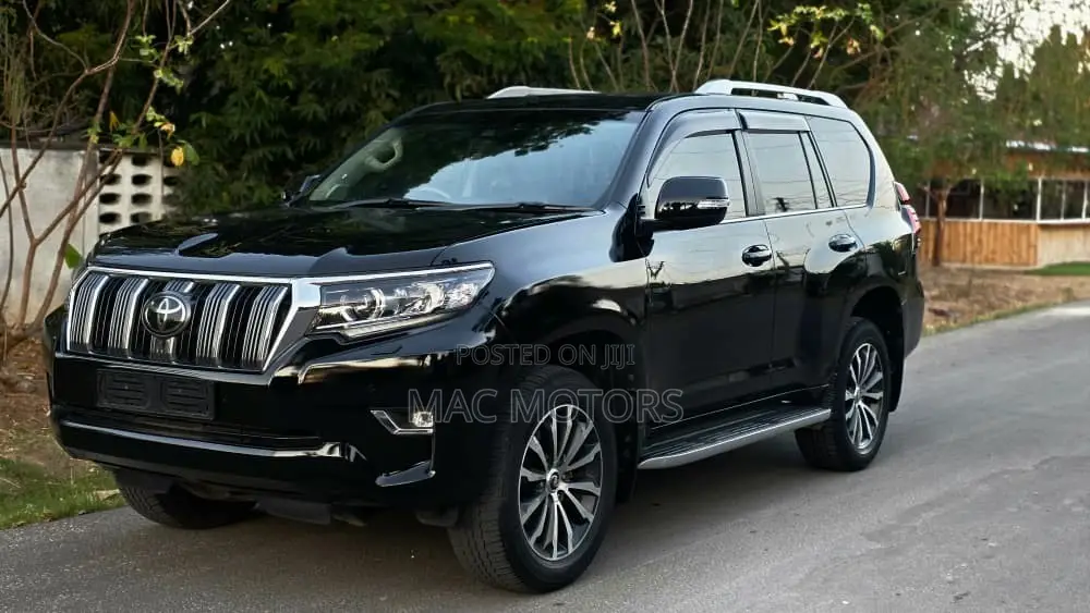 Toyota Land Cruiser Prado 2.8 2020 Black