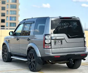 Land Rover Discovery 2016 Gray