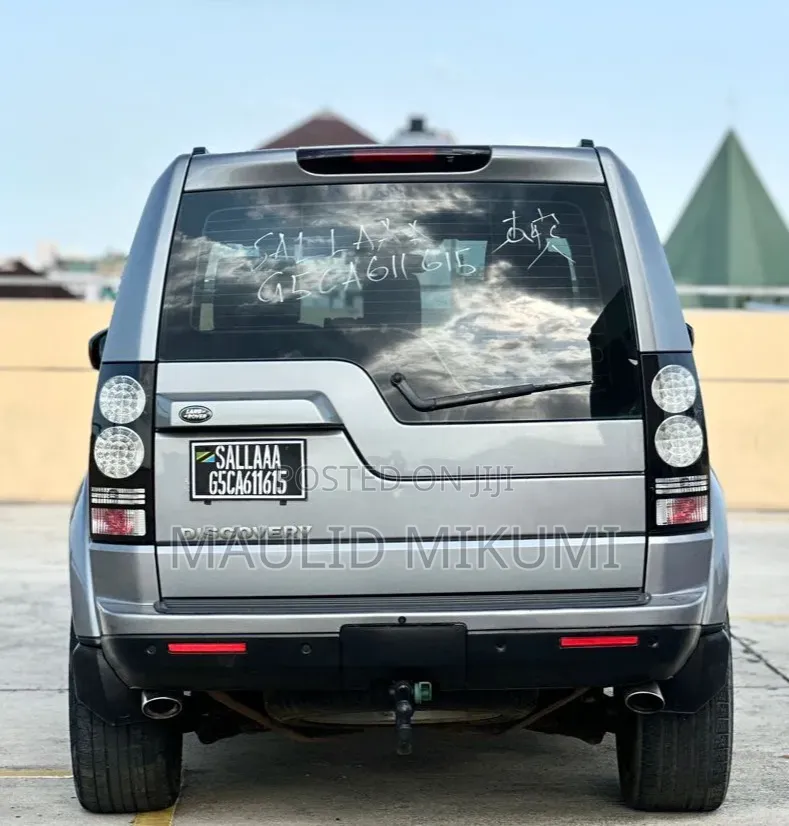Land Rover Discovery 2016 Gray