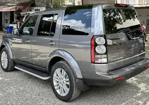 Land Rover Discovery 2016 Gray